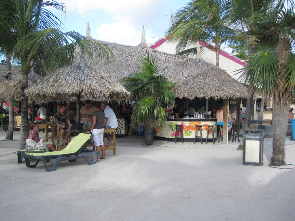 09-The bar in Jan Thiel Beach.jpg - The bar in Jan Thiel Beach